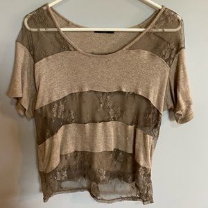 Brandy Melville Lace tshirt